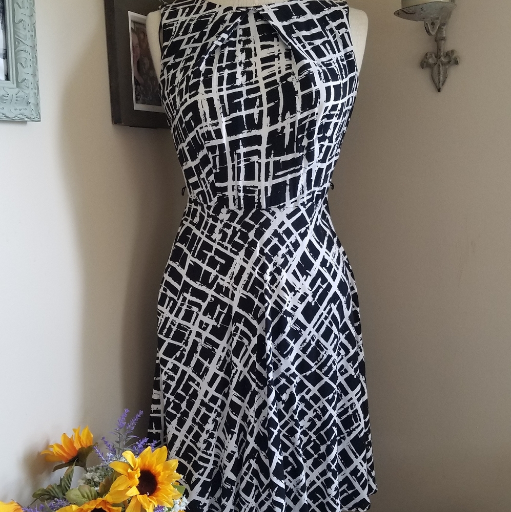 Ab studio black white midi short sleeve dress